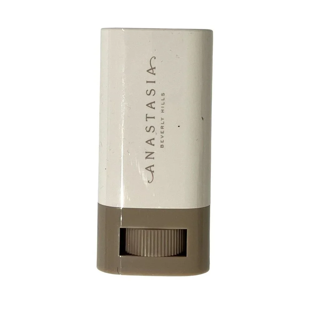 Anastasia Beverly Hills Beauty Balm Serum Boosted Skin Tint in Shade 8